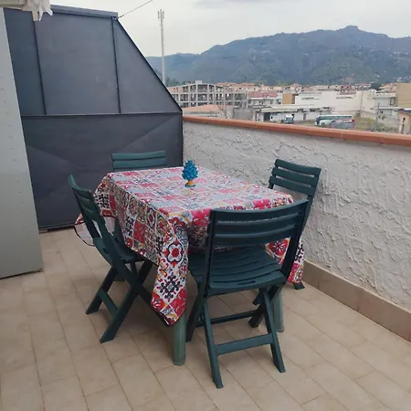 La Casa Di Rocky Apartment Giardini Naxos